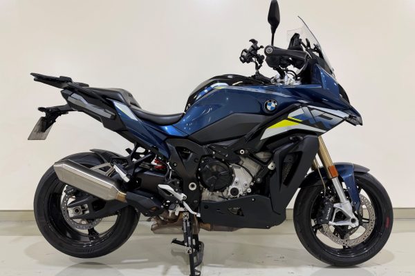 XR1000